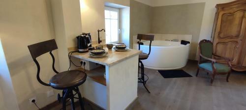 Bed & Breakfast Domaine De Combe Beluze