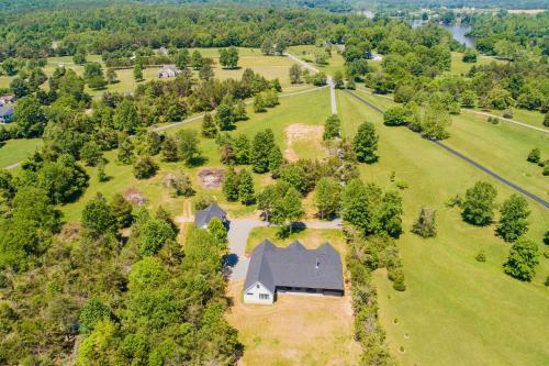 Lakeview On Peach Grove Road