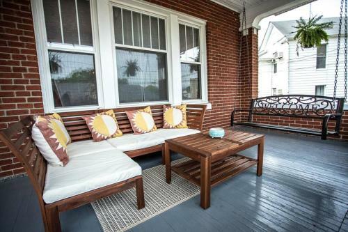 Charming 1932 Craftsman - The Bohannon House