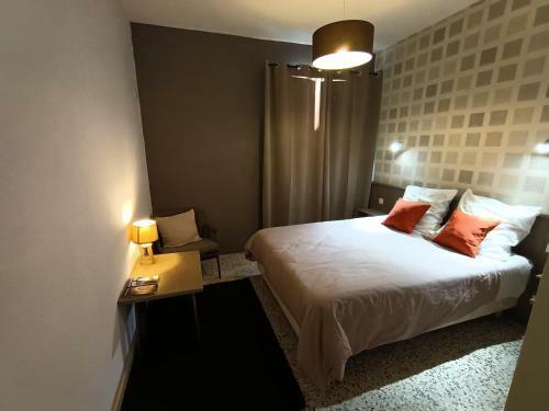 Hostal Base Nature De Malaguet
