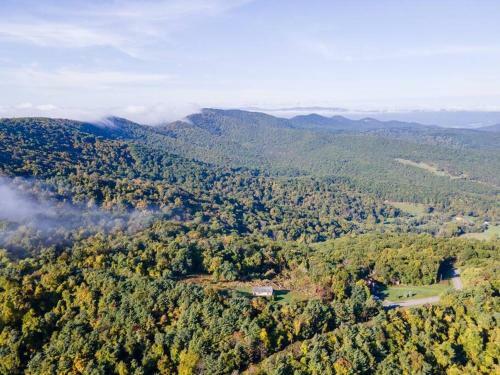 Shenandoah Hideaway Mtn Top Views Total Privacy!