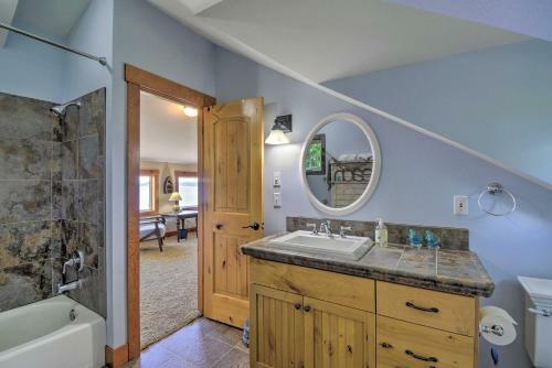 The Sound Cottage With 100 Ft Of Beachfront!