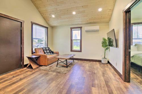 Apartamento Modern Buckley Apt, Walk To Main St Eateries!