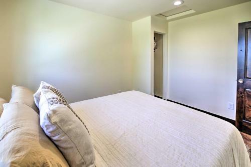 Cozy Buckley Apartment With Mount Rainer View!