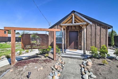 Cozy Buckley Apartment With Mount Rainer View!