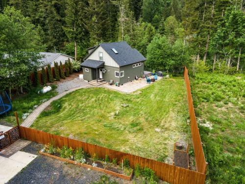 River House Retreat Home