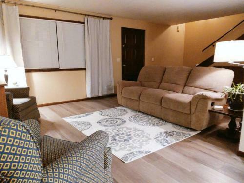 The Cozy Chehalis Rural Retreat