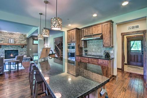 Modern Alpine Home On Prospector Golf Course!