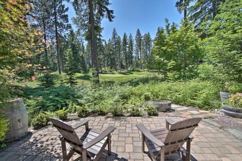 Modern Alpine Home On Prospector Golf Course!
