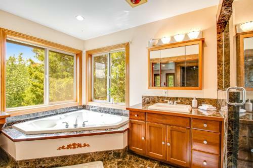 Teanaway River Lodge