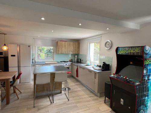 Spacious Holiday Home In Monticello With Private Pool