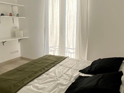 Spacious Holiday Home In Monticello With Private Pool