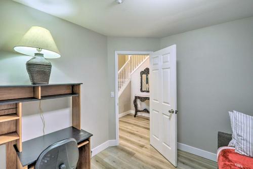 Spacious Kent Home Great For Large Families!