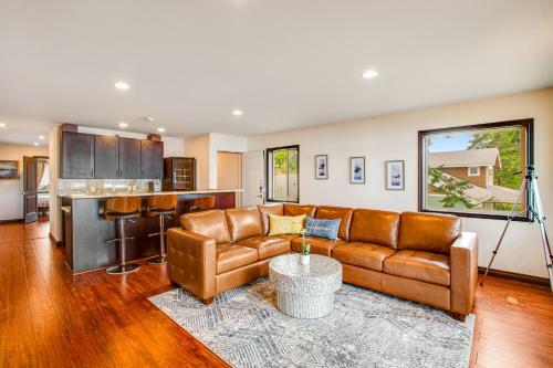Grand Olympic View Getaway