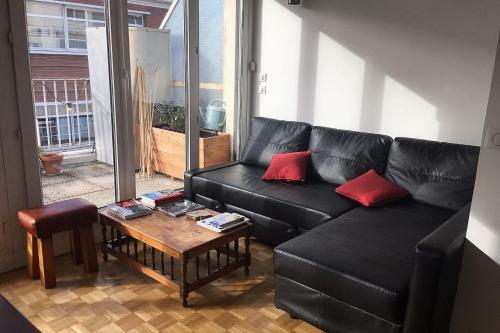 Apartamento Superb Appt With Terrace Located In Montreuil
