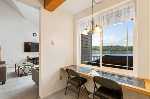 Hammersley Inlet Home