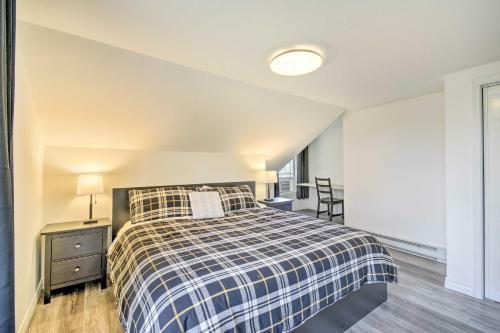 Pet-friendly Vashon Unit, Ferry To Seattle!