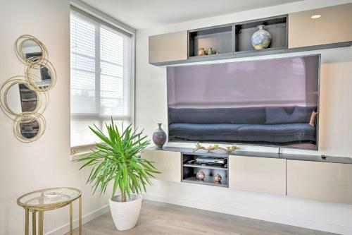 Sleek Townhome In Ballard With Rooftop Deck!