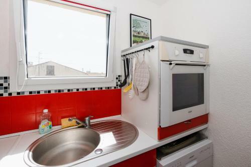 Apartamento Com B8 Studio Cosy, Cabine S�par�e � 200m De La Plage Narbonne-plage