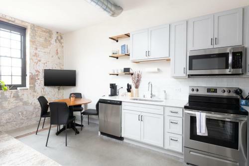 Apartamento Flexhome 2-story Townhome M7 - Fiservgymparking