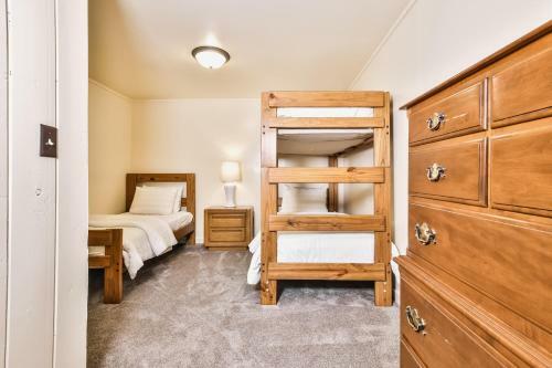 Timber Lodge Retreat