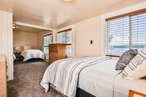 Timber Lodge Retreat