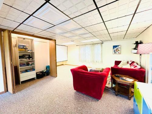 Lake Lorraine Home With Private Dock And Hot Tub!