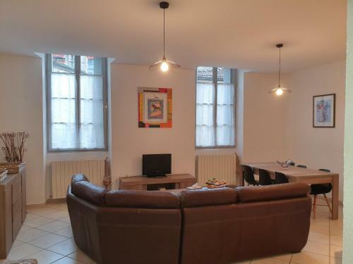 Hostal Entre Ar�nes Et Maison Carr�e