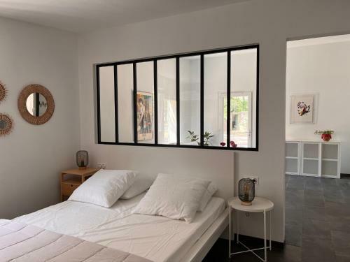 Maisonnette Ind�pendante Avec Jardin/patio