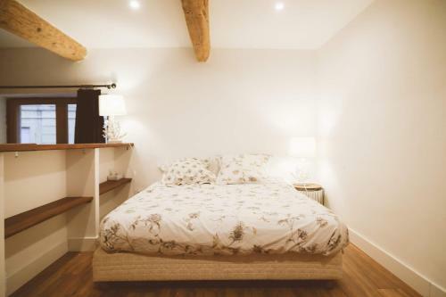 Apartamento Une Nuit � N�mes - Loft � La Maison Carr�e