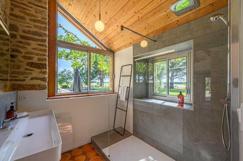 La Calypso - Magnifique Long�re Avec Piscine !
