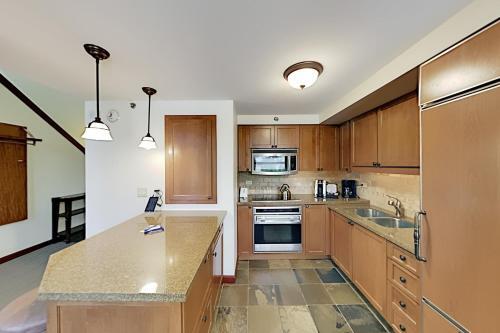 Resort At Squaw Creek II