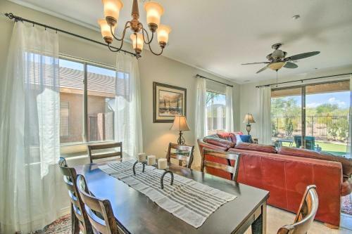 Chic Anthem Home With Patio Hike, Golf, Relax!