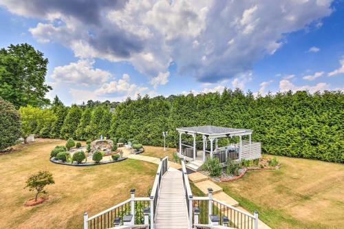 Beautiful Hampton Home With Gazebo And Backyard!