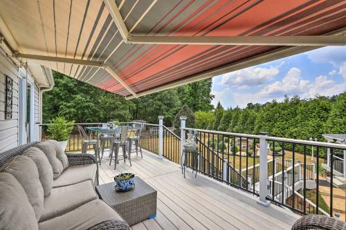 Beautiful Hampton Home With Gazebo And Backyard!