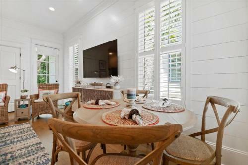 Oak Shores