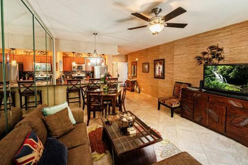 Serene Luxury Golf & Tennis Villa
