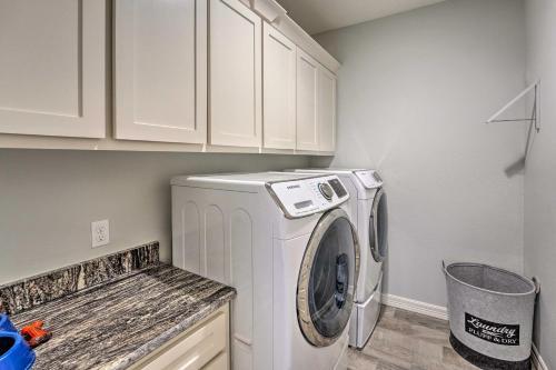 Sleek Corpus Christi Getaway With Private Pool!