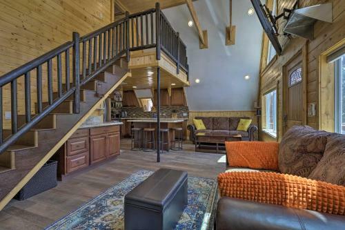 Cozy Duck Creek Cabin About 12 Mi To Natl Forest