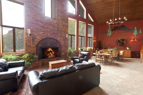 Cascade Village 18