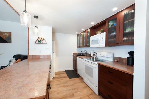 East Rim - Unit A22