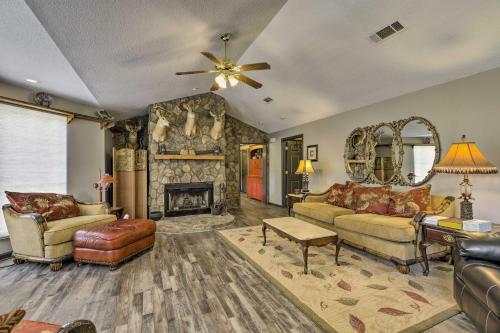 Buckhead Cabin With Fireplaces And Private Pool!