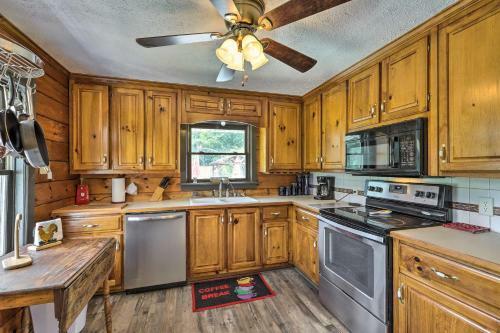 Buckhead Cabin With Fireplaces And Private Pool!