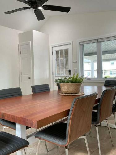 Shore Drive - 2 Bedroom/2 Bath/bunk/queen Oasis
