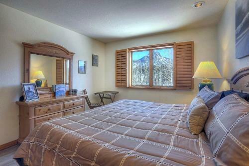 Cascade Village 329