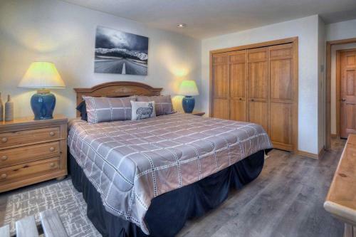 Cascade Village 329