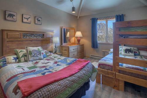 Cascade Village 329