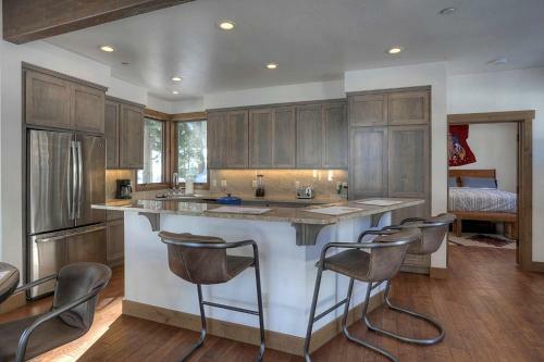 20 Vermillion Drive