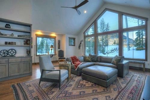20 Vermillion Drive