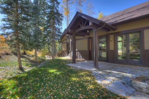 20 Vermillion Drive